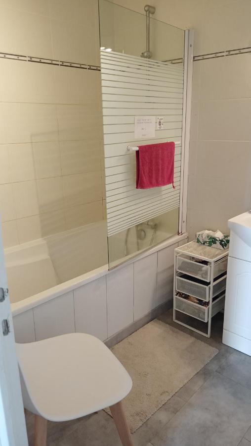 Apartamento Les Couesnons Pontorson Exterior foto
